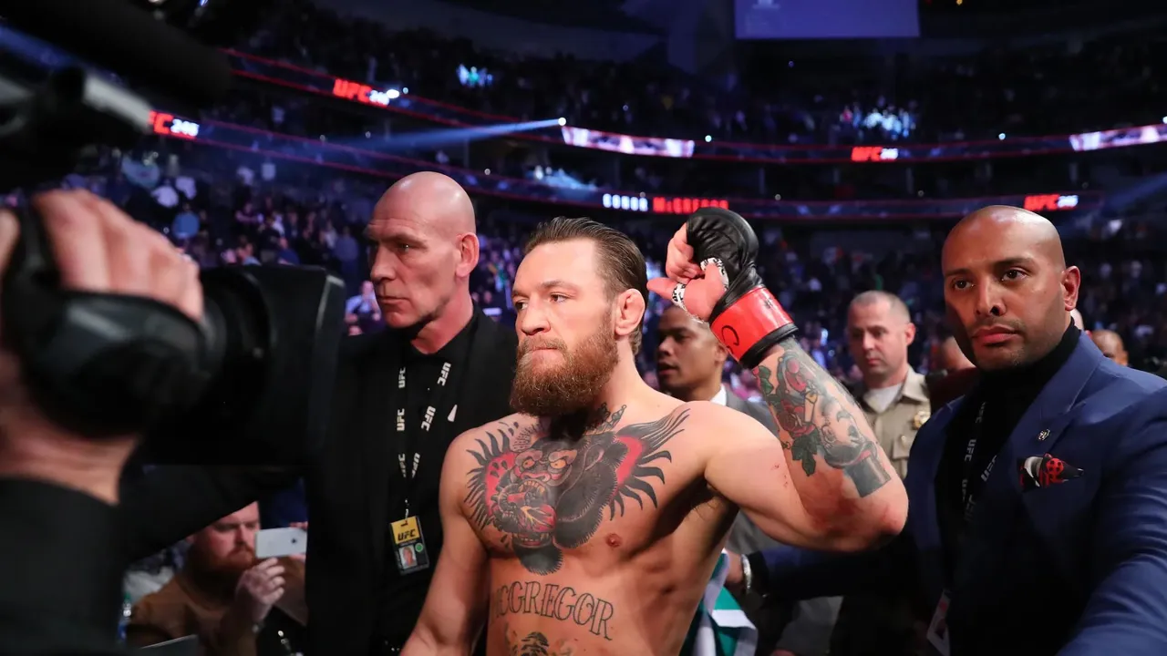 Taruhan Pegang Rival, Conor McGregor Menang Rp26,4 Miliar